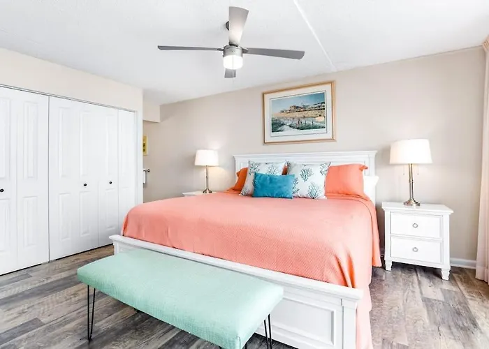 Golden Sands 607